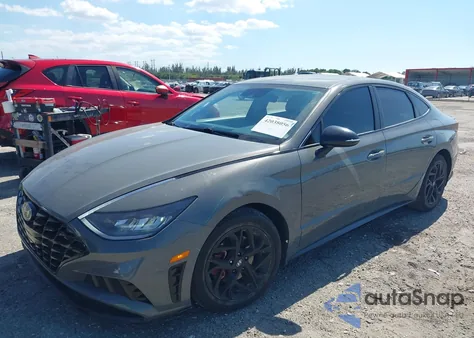 2022 Hyundai Sonata Sel z USA, uszkodzony, nr VIN KMHL64JAXNA229809